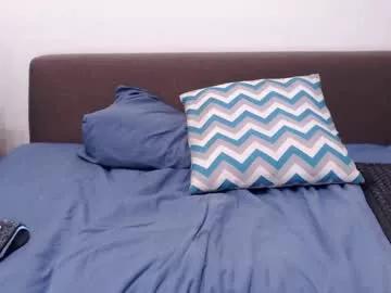 gloryloli on Chaturbate