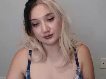goddessemmy on Chaturbate