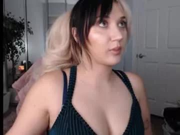 goddessemmy on Chaturbate