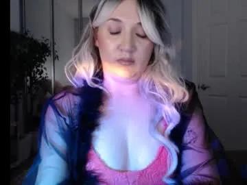 goddessemmy on Chaturbate