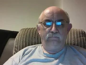 grey_dom on Chaturbate