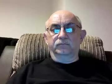 grey_dom on Chaturbate