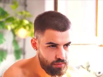 hairyrobxxx on Chaturbate