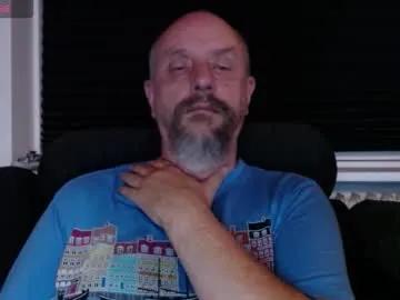 hardmrlazy on Chaturbate