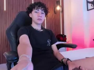 helios_obscuro on Chaturbate