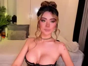 holee_laura on Chaturbate