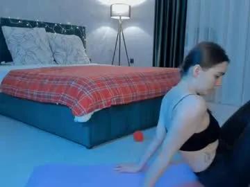 honey_chantal on Chaturbate