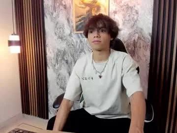 honeymoon_sariel on Chaturbate