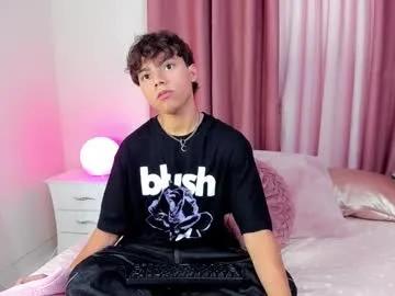 honeymoon_sariel on Chaturbate