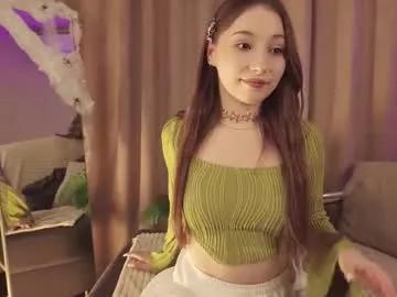 hottpeachh on Chaturbate