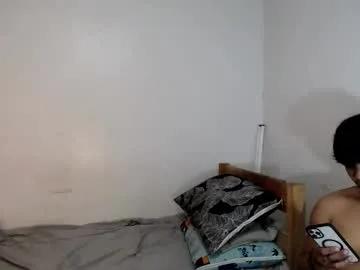 hugecock_in_townx on Chaturbate