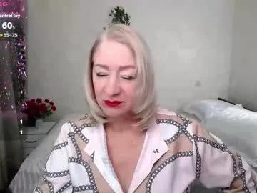 hunters_woman on Chaturbate