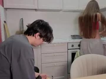 ihavepaws33 on Chaturbate