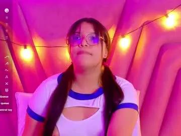 innocenthazel on Chaturbate