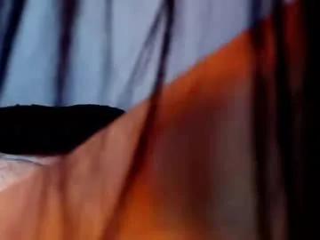 jade_brunnette on Chaturbate