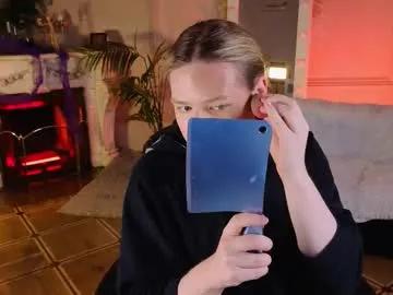 jes_solar on Chaturbate