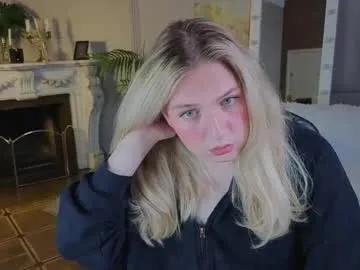 jes_solar on Chaturbate