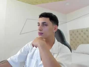 jhoanleandro on Chaturbate