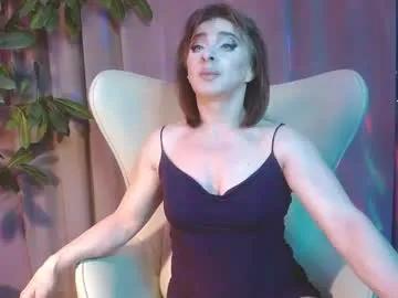 julia_renard on Chaturbate
