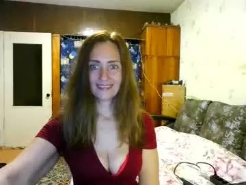 juliaa_foxi on Chaturbate