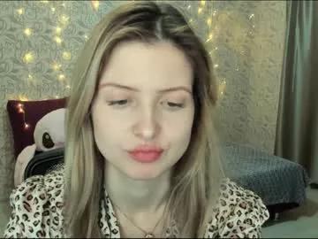 julie_flores on Chaturbate