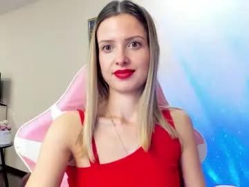 julie_flores on Chaturbate