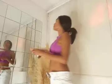 julieta_aguilar on Chaturbate