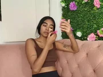 julieta_aguilar on Chaturbate