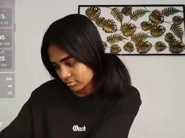 julieta_aguilar on Chaturbate