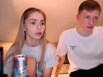 julsweet on Chaturbate