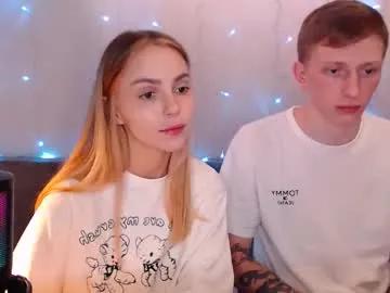 julsweet on Chaturbate