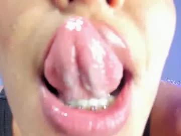 kaira_mosse_ on Chaturbate