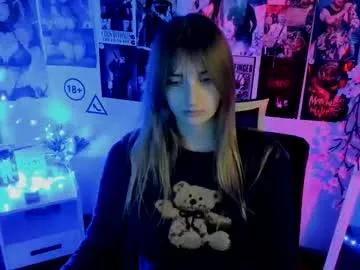 karla_flower — GOAL: for girly things [265 tokens remaining] Welcome to my room! #shy #young #skinny #bigboobs #new