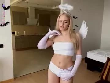 karlenegries on Chaturbate