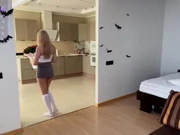 karlenegries on Chaturbate