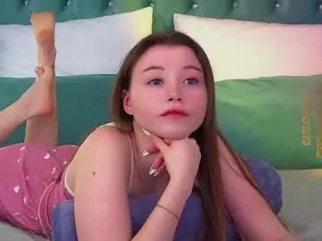 keiraace on Chaturbate