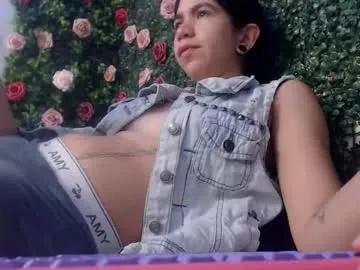 kelly_queenpussy on Chaturbate