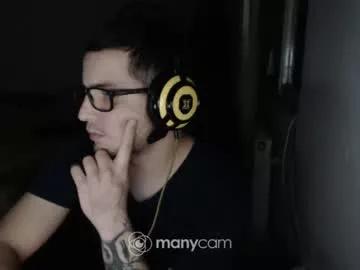 kevinnlovely on Chaturbate