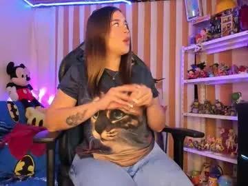 kloelamaravilla18 on Chaturbate
