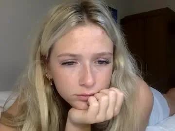 korinaluvv on Chaturbate