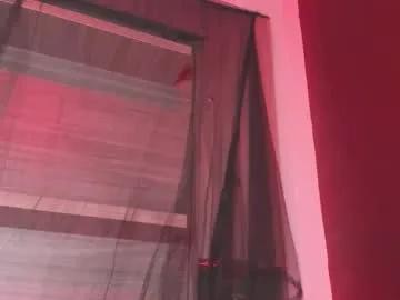 kyliemaxwell on Chaturbate