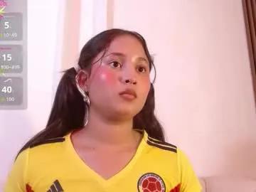 laly_cherry_ on Chaturbate