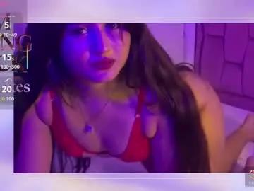 laly_cherry_ on Chaturbate