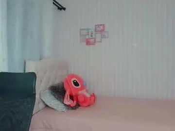 larissalove_doll on Chaturbate
