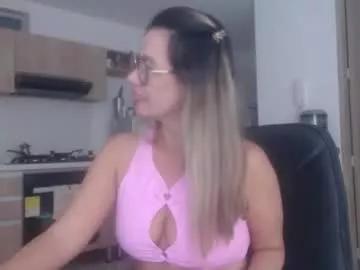 latinpaprika on Chaturbate