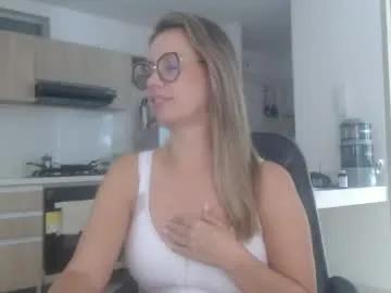 latinpaprika on Chaturbate