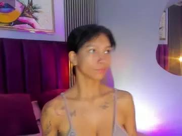 laura_aristizabal_19 on Chaturbate