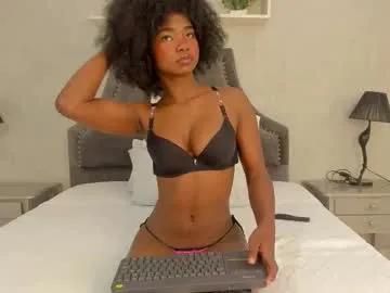 laurensnow1_ on Chaturbate