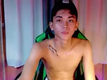 leemoreno18 on Chaturbate