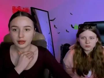 leslie_bird on Chaturbate